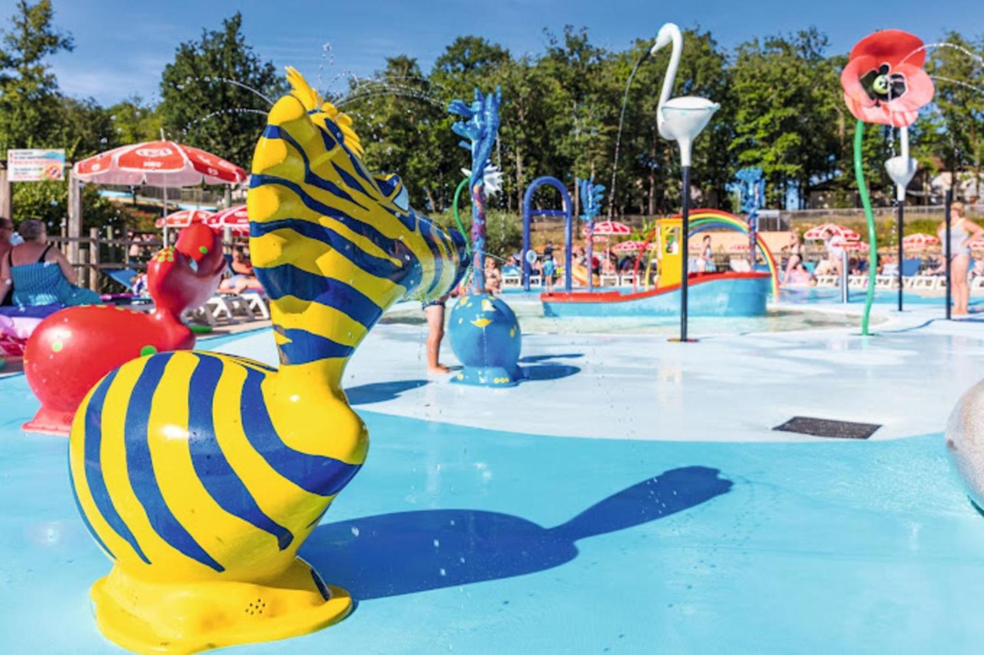 Camping Saint Avit Loisirs Journiac المظهر الخارجي الصورة